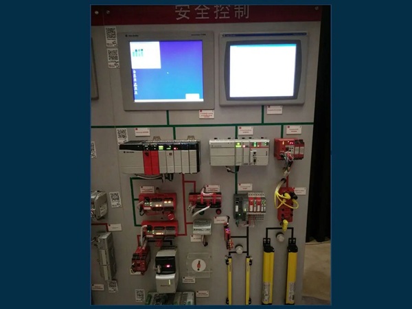 Allen-Bradley（羅克韋爾）裝柜展示圖